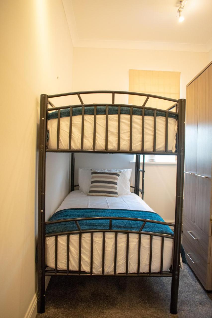 Beautifully Renovated Apartment -Central EDI Exterior photo