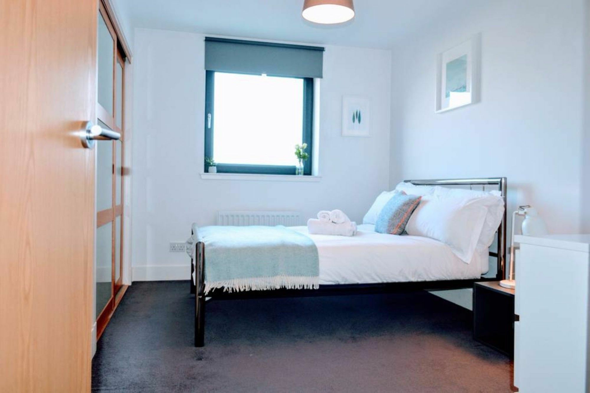 Beautifully Renovated Apartment -Central EDI Exterior photo
